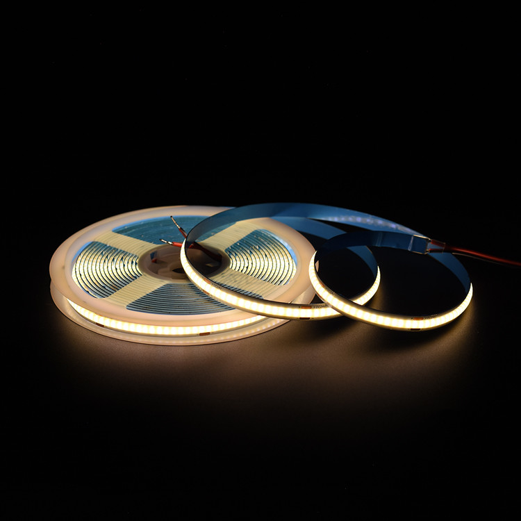Flexible COB LED Strip Light - 24V, 320 LED's, 3000K Kleurtemperatuur, 8mm Breedte, 3 Jaar Garantie - Adled LED.